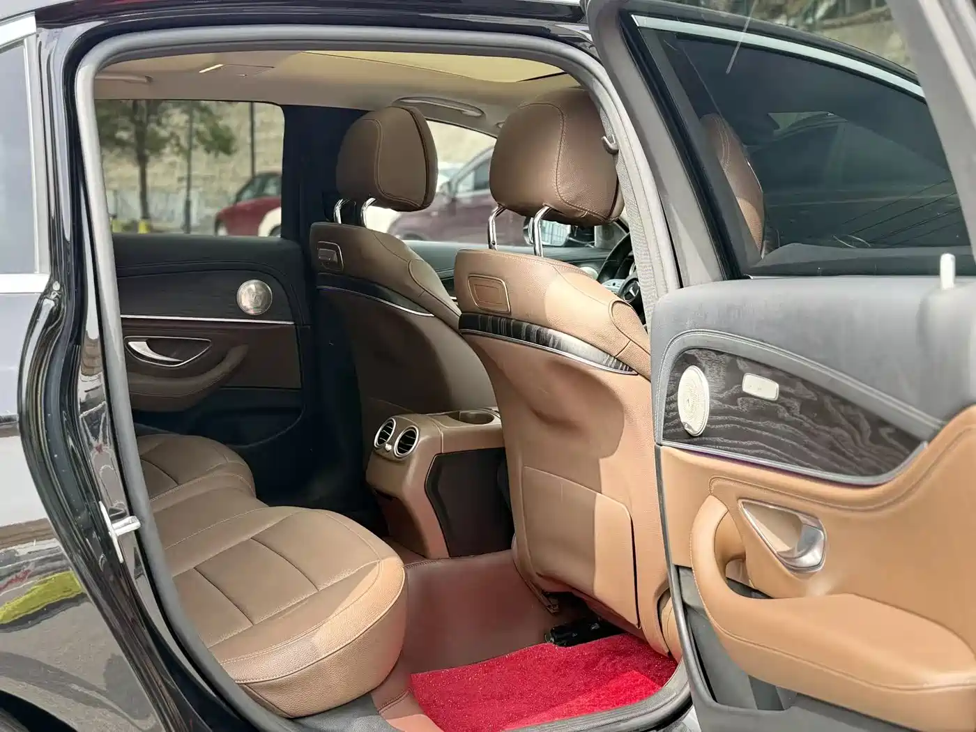 Mercedes-Benz E-Class 2020 Facelift E 300 L Sport Fashion фото 11