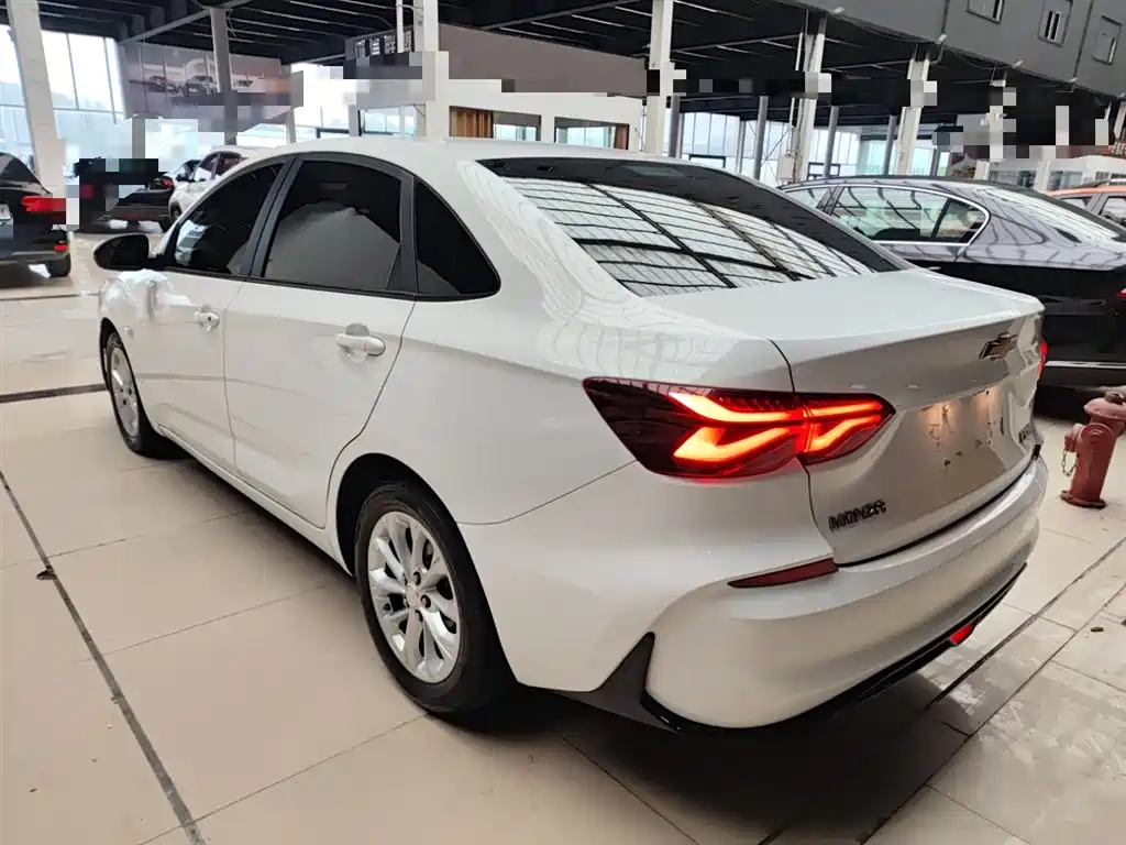 Chevrolet Monza 2023 1.5L DCT Enjoyment Edition фото 23
