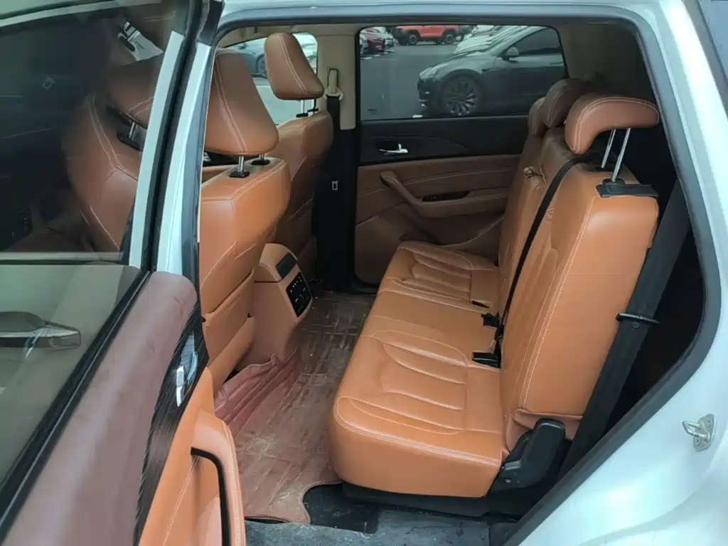 BAIC Huansu S7 2018 2018 1.5T Manual Premium