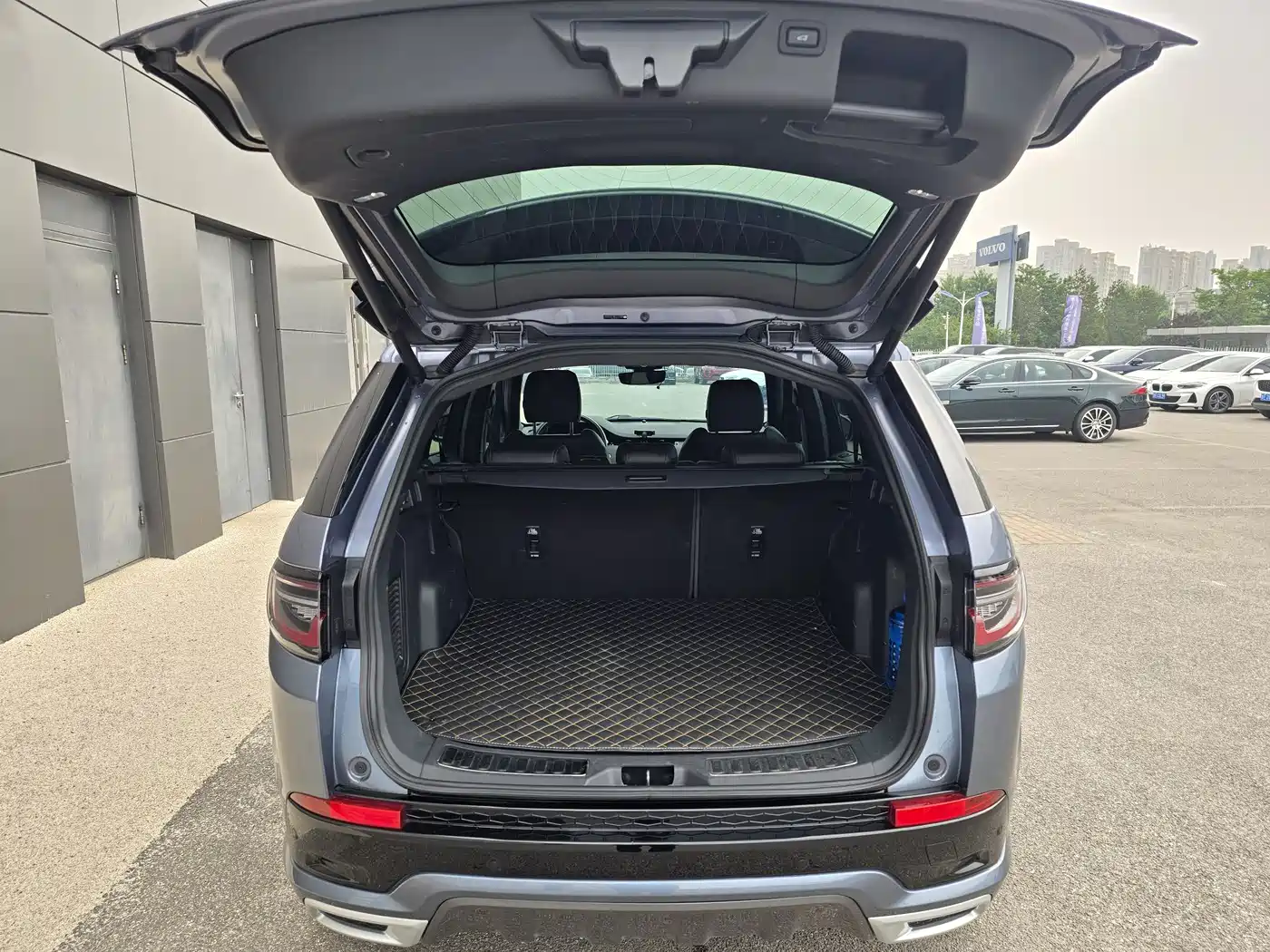 Land Rover Discovery Sport 2021 249PS R-Dynamic S Performance Edition фото 12