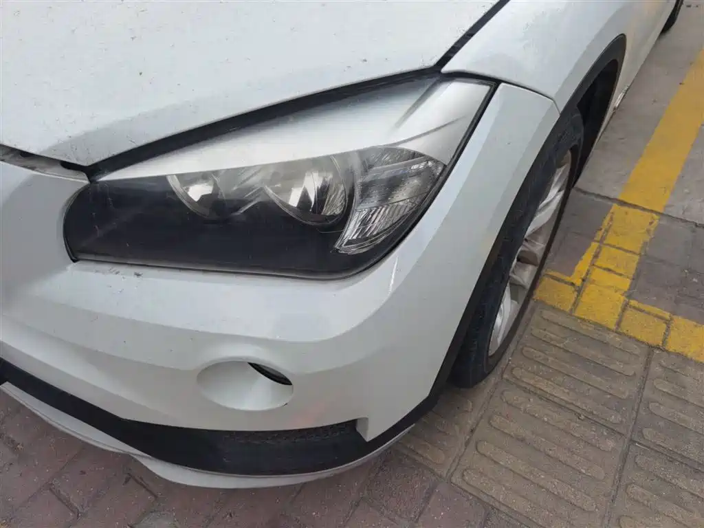 BMW X1 2015 Model sDrive18i Fashion Advanced Edition фото 24
