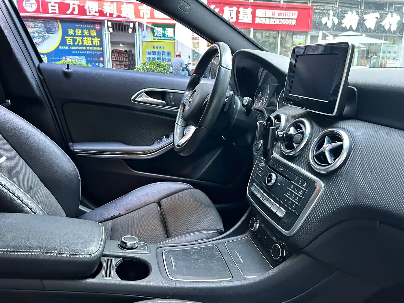 Mercedes-Benz A-Class (Import) 2016 A 200 Dynamic фото 9