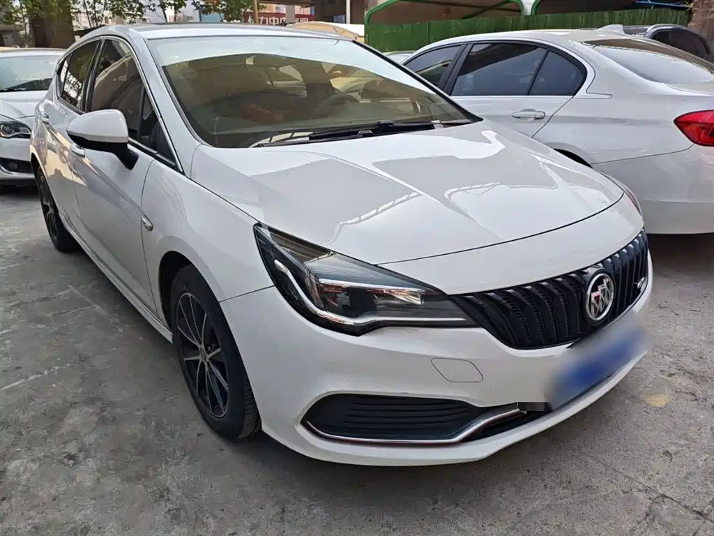 Buick Verano 2016 Hatchback GS 20T DCT Luxury Sport фото 4