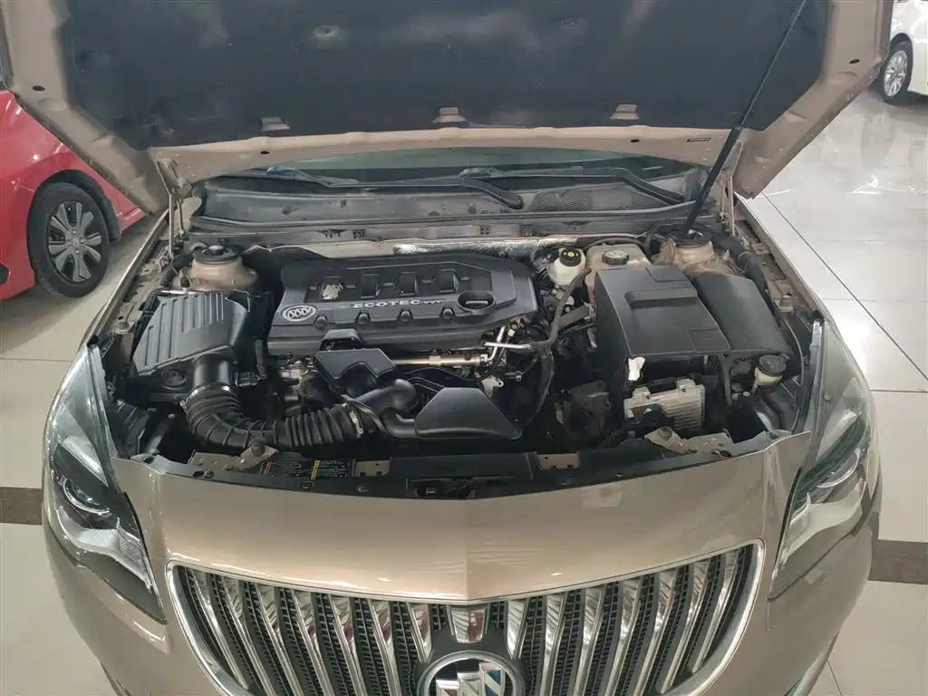 Buick Regal 2015 2.0L Leading Fashion Model фото 16