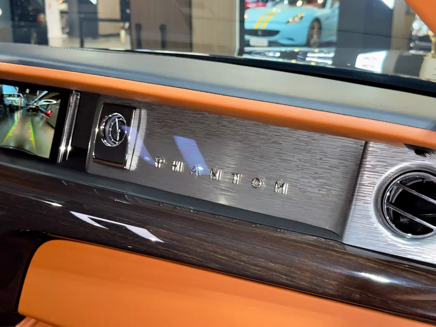 Rolls-Royce Phantom 2020 2018 6.7T Long Wheelbase Version