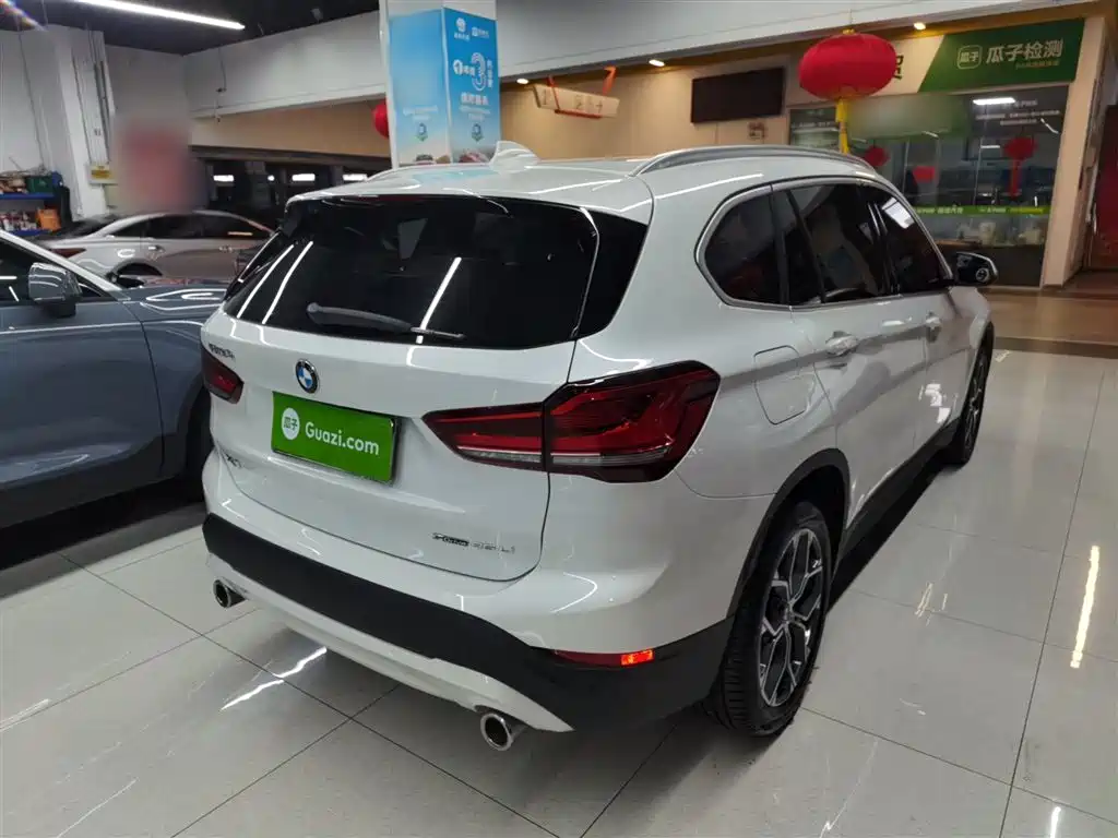 BMW X1 2022 sDrive25Li Leading фото 5
