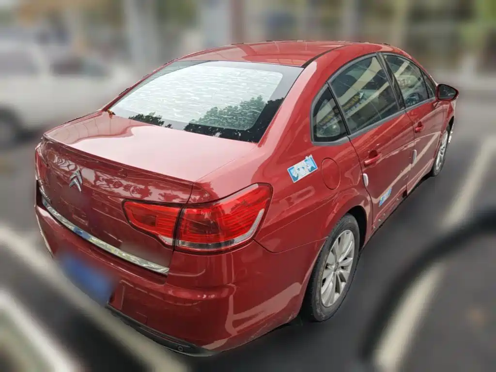 Citroën C-Quatre 2015 2013 Model Sedan 1.6L Automatic Premium Style