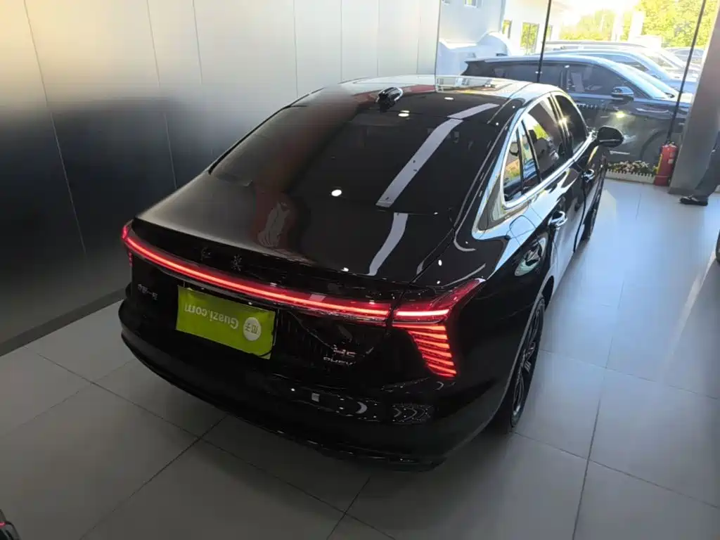 Hongqi H5 PHEV 2026 2025 130 Super Hybrid Edition