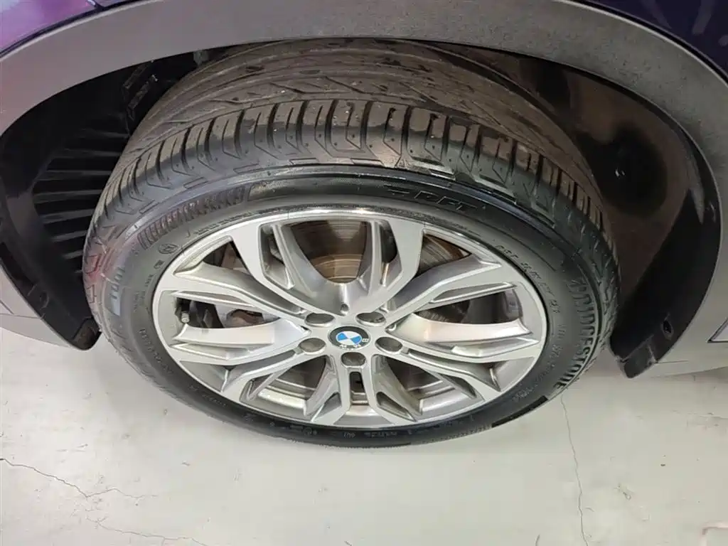 BMW X1 2019 sDrive20Li Leading Model фото 23
