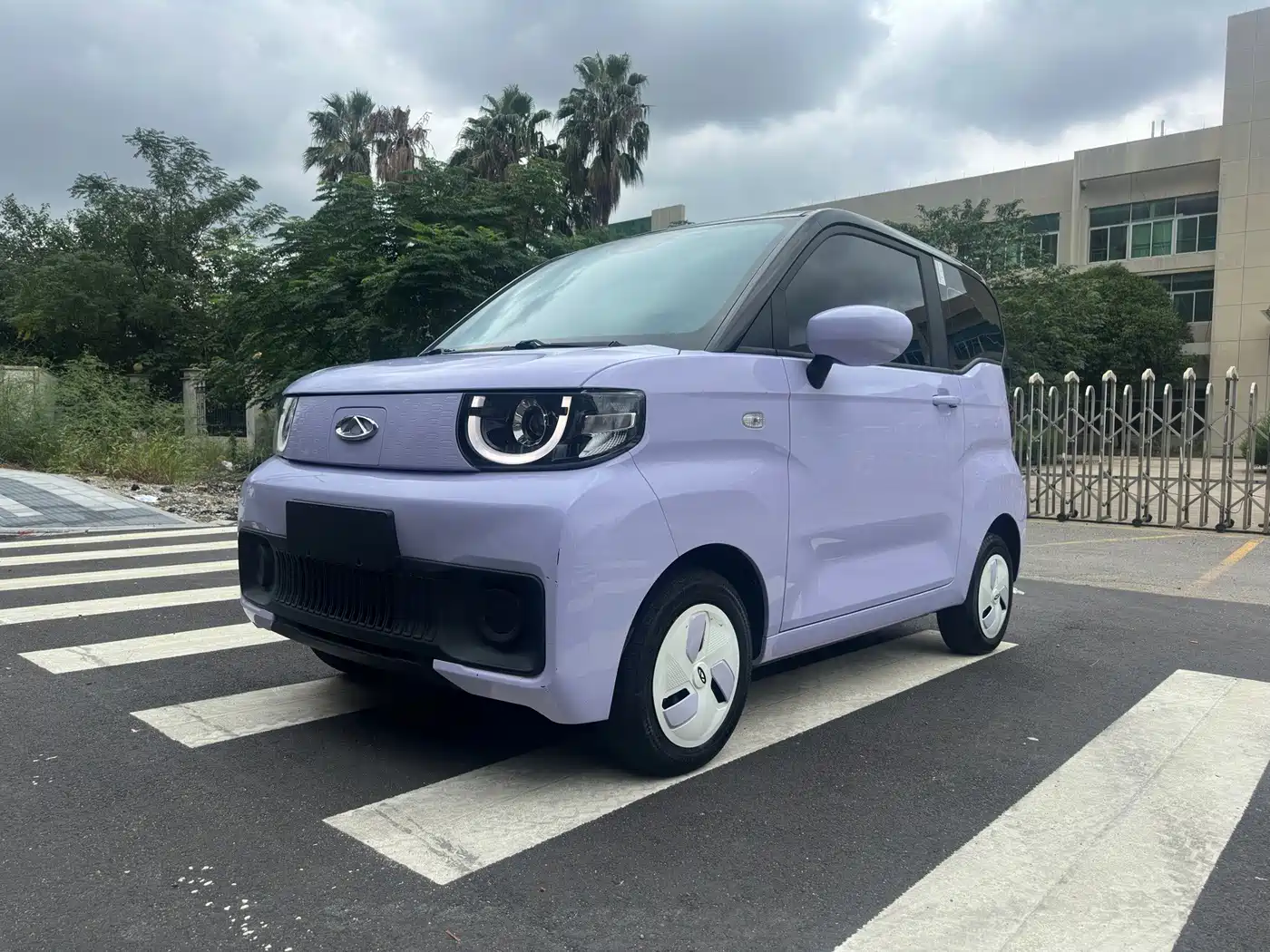QQ New Energy QQ Ice Cream 2022 — пригон из Китая