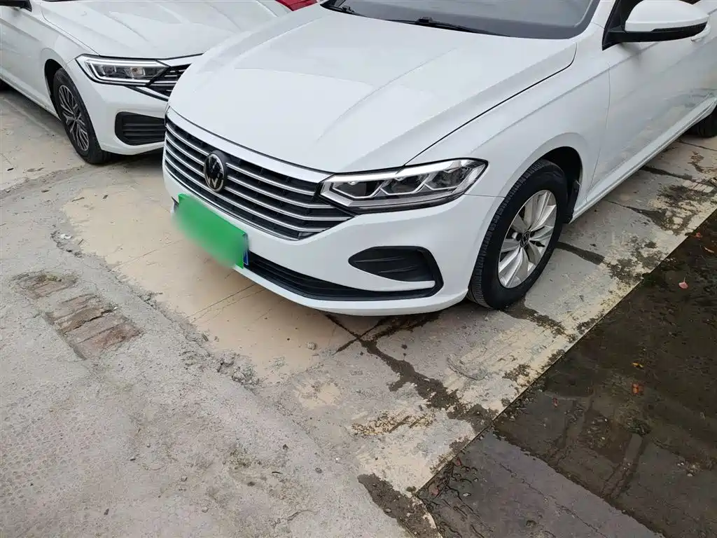 Volkswagen Lavida 2023 Facelift 1.5L Auto Comfort Edition фото 24