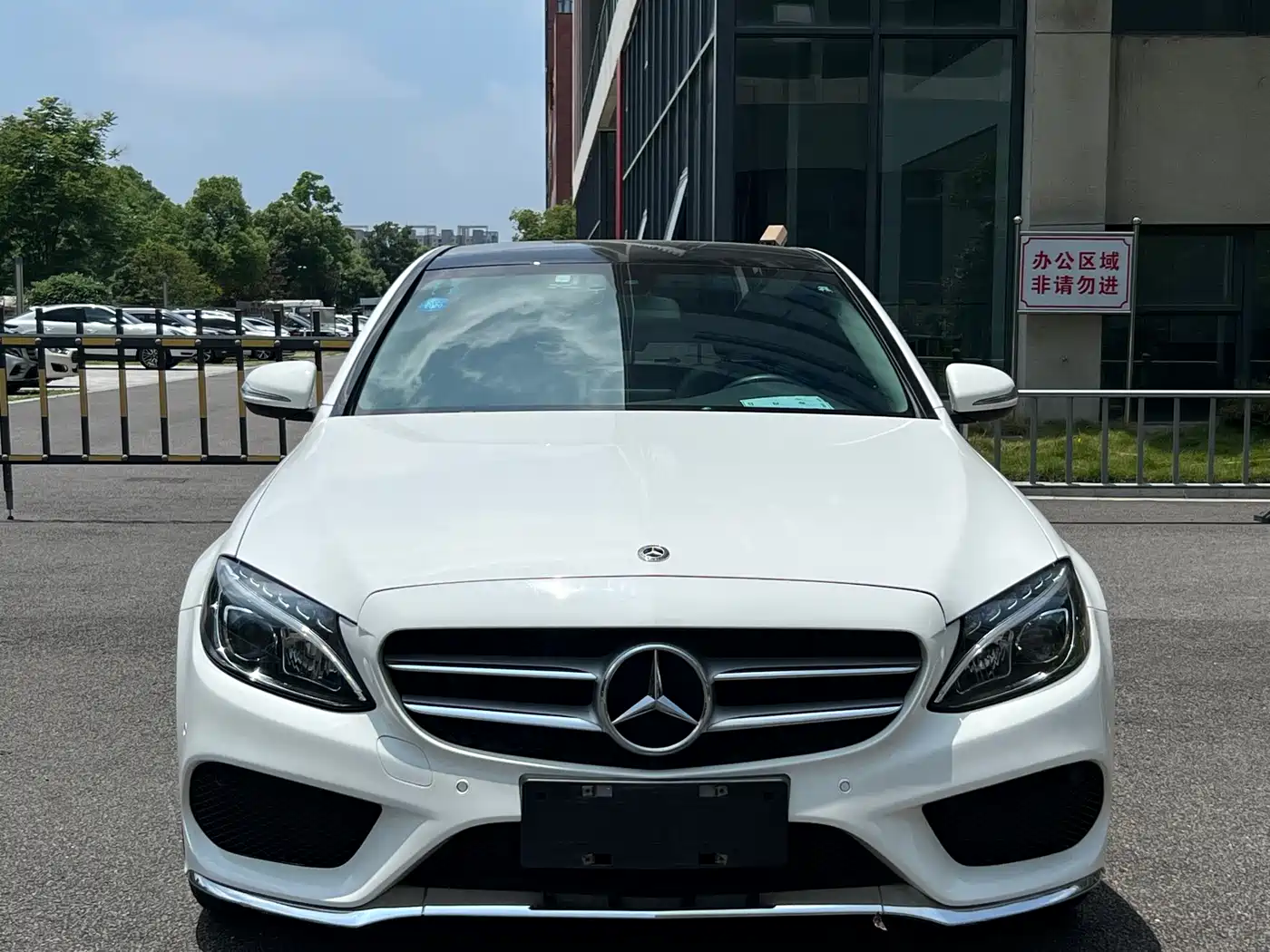 Mercedes-Benz C-Class 2015 C 200 L фото 2