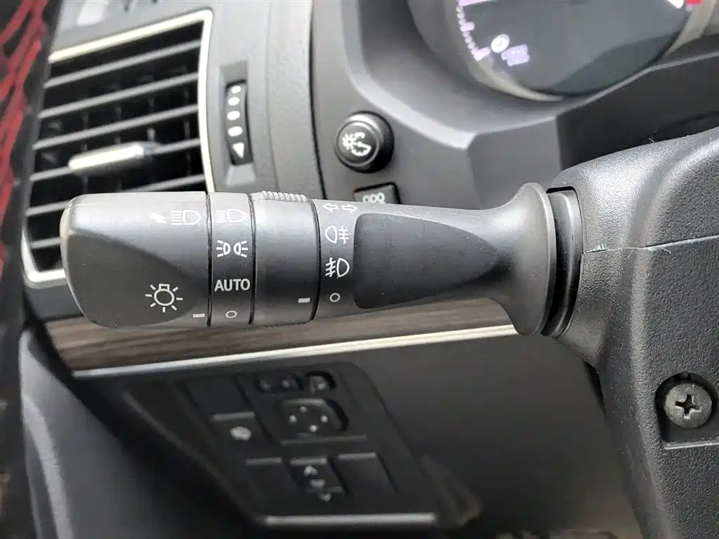 Toyota Prado 2018 3.5L Auto TX-L фото 21