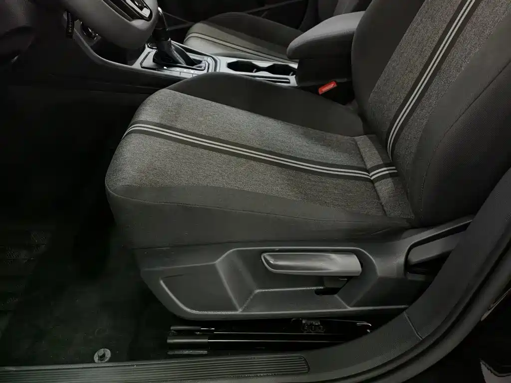 Volkswagen Lavida 2022 1.5L Auto Trend Edition фото 20