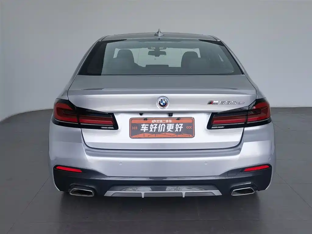 BMW 5 Series 2021 530Li Leading M Sport Package фото 4