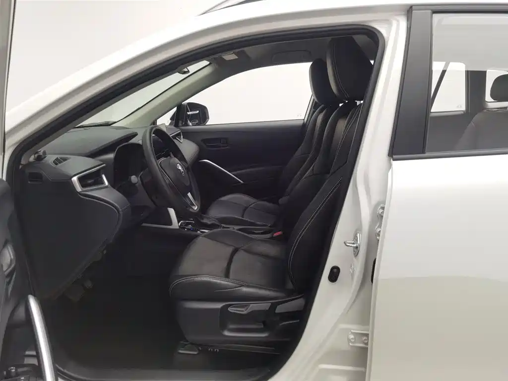 Toyota Frontlander 2024 2.0L CVT Elite Edition фото 10