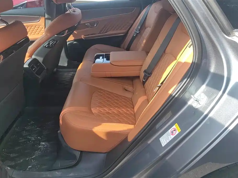 BYD Han 2022 DM-i 121KM Premium Edition фото 11