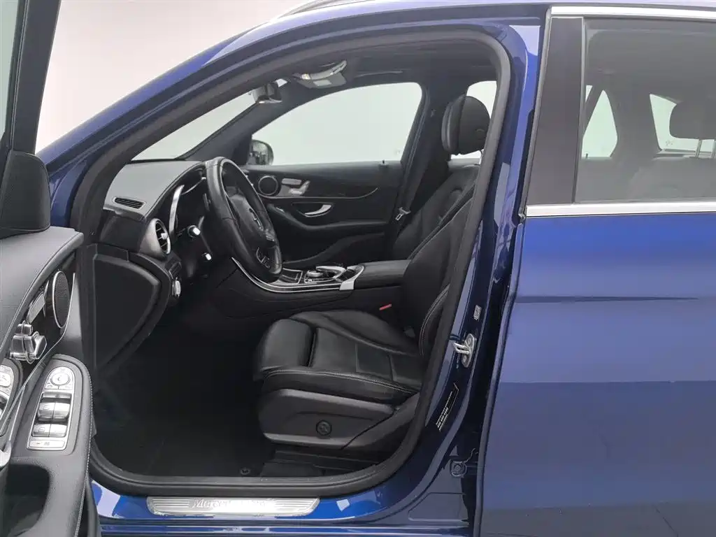 Mercedes-Benz GLC 2017 GLC 260 4MATIC Dynamic фото 10