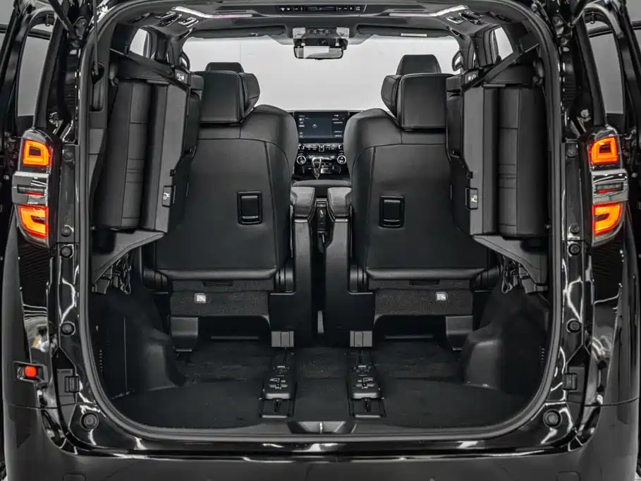 Toyota Vellfire 2022 2021 Crown Hybrid 2.5L HV Premium Edition