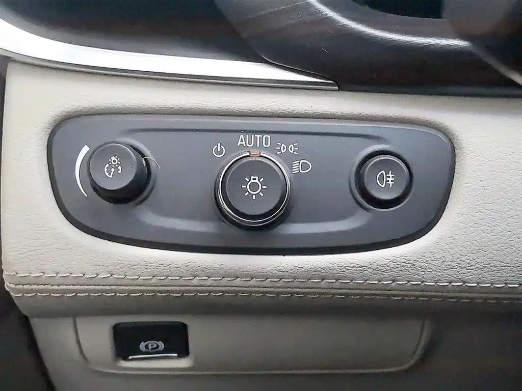 Buick GL8 2023 ES Landmaster Comfort фото 21