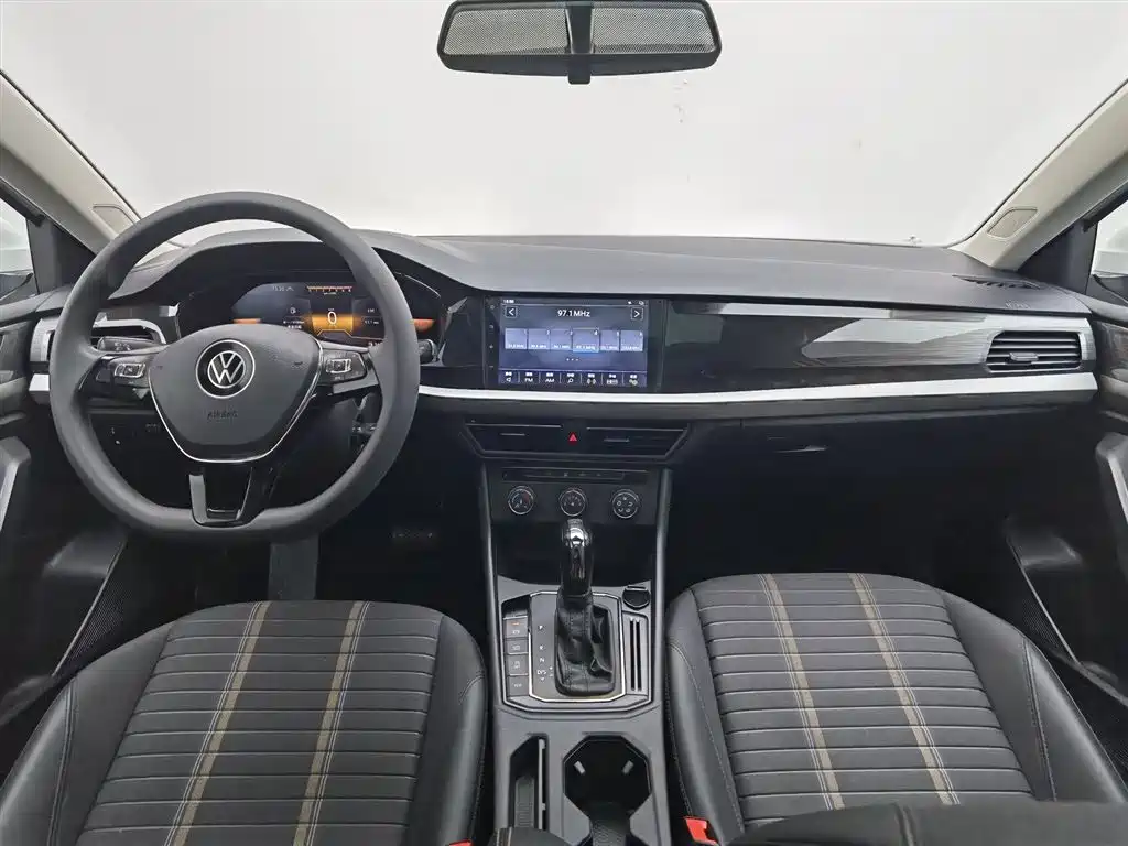 Volkswagen Lavida 2022 280TSI DSG Comfort Edition фото 5