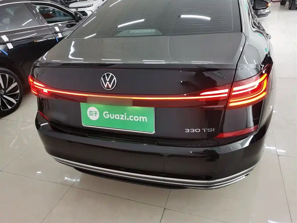 Volkswagen Passat 2024 330TSI Elite Edition фото 4
