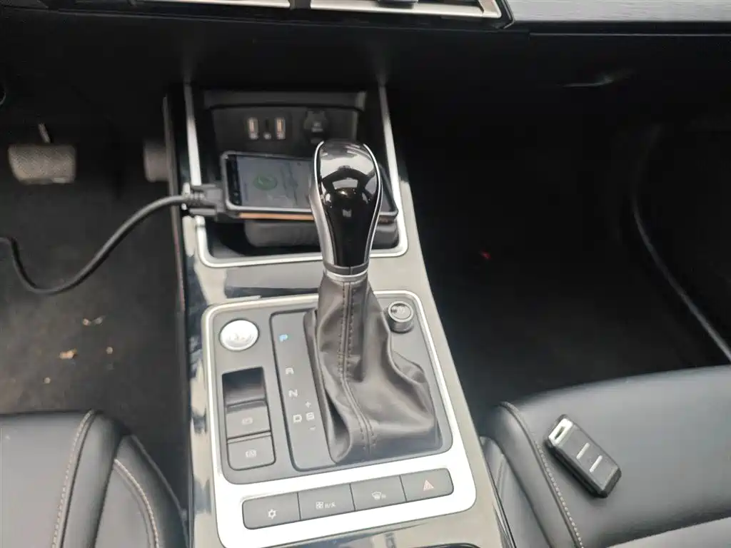 BYD Qin 2019 1.5L Automatic Prestige фото 14
