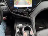 Photo 8 - Toyota Camry
