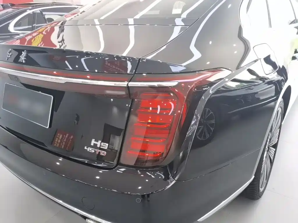 Photo 8 - Hongqi H9