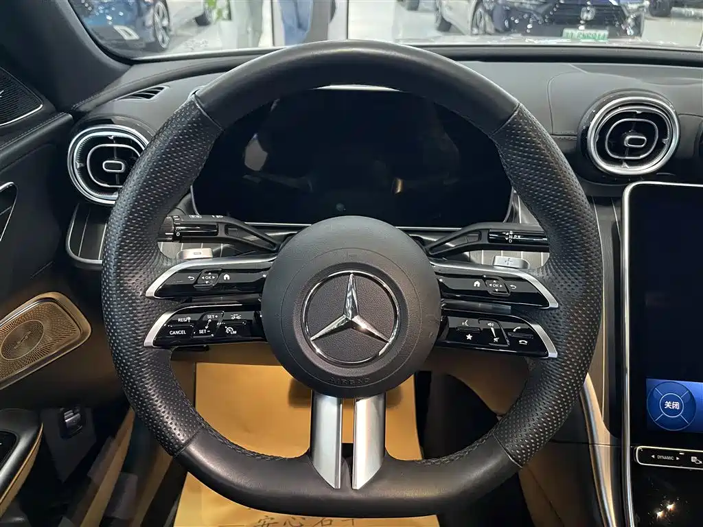 Mercedes-Benz C-Class 2025 C 260 L Night Sport Edition фото 15