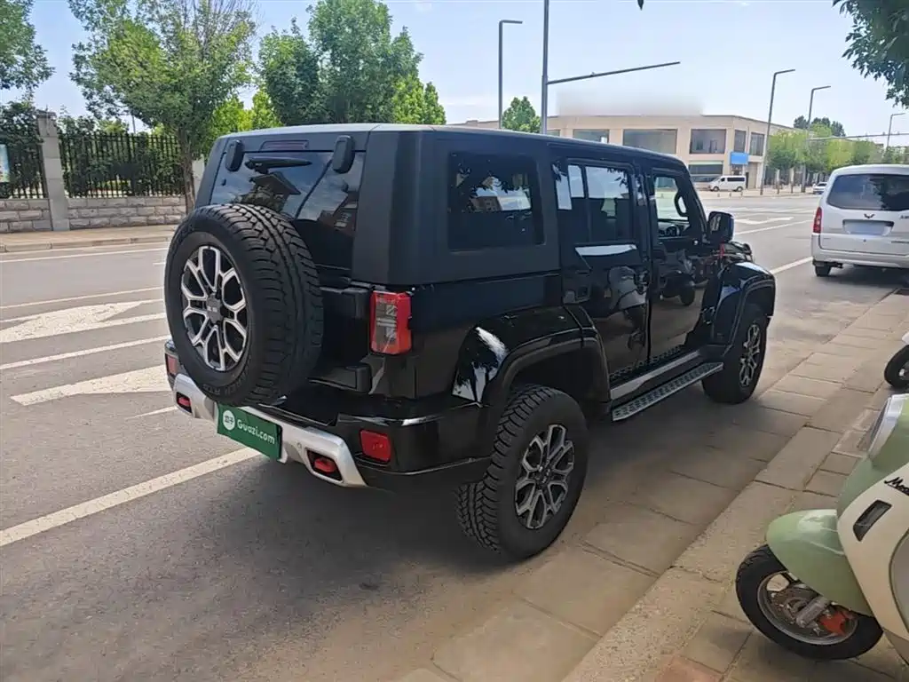 BAIC ORV Beijing Offroad BJ40 2024 2.0T Urban Hunter Glory Edition фото 7