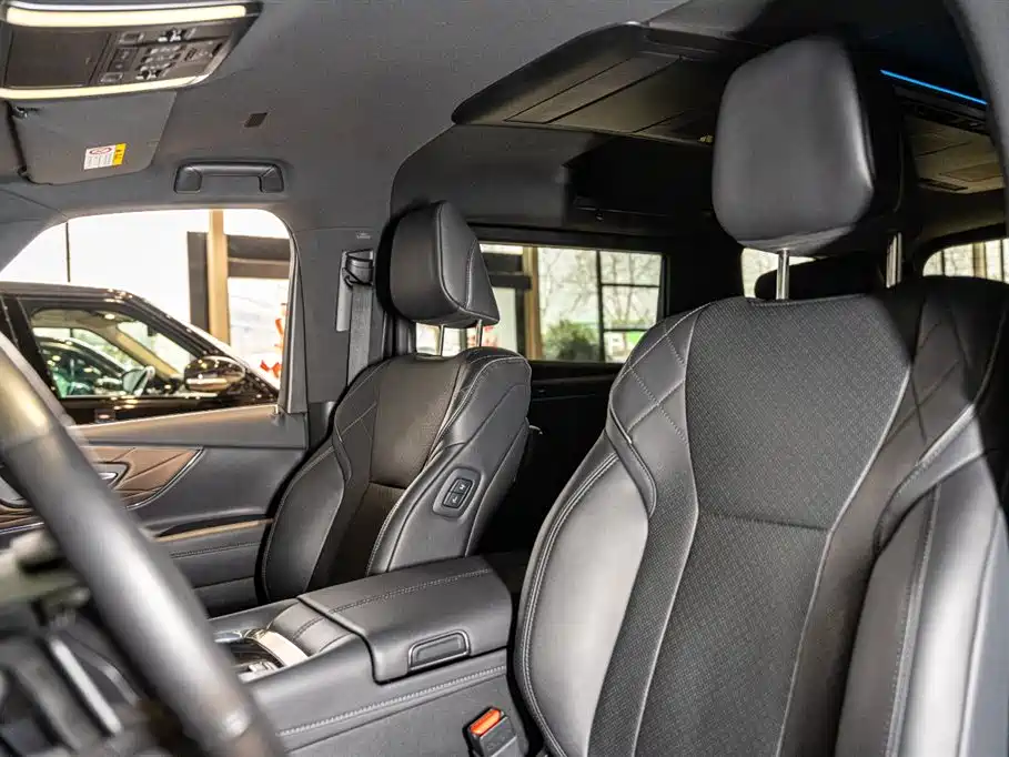 Toyota Alphard 2024 Hybrid 2.5L Ultimate Enjoyment Edition фото 9