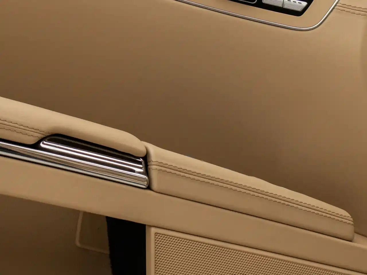 Mercedes-Benz S-Class 2011 S 500 L CGI 4MATIC фото 10