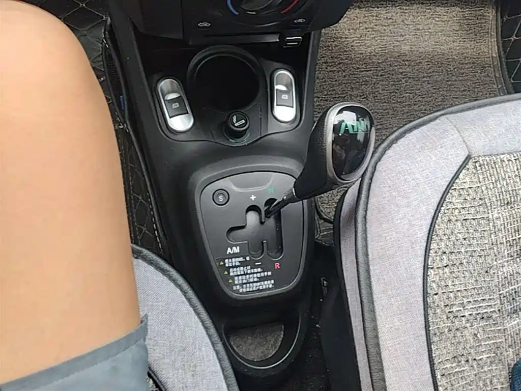 BYD F0 2015 1.0L AMT Xuan Cool Edition фото 14