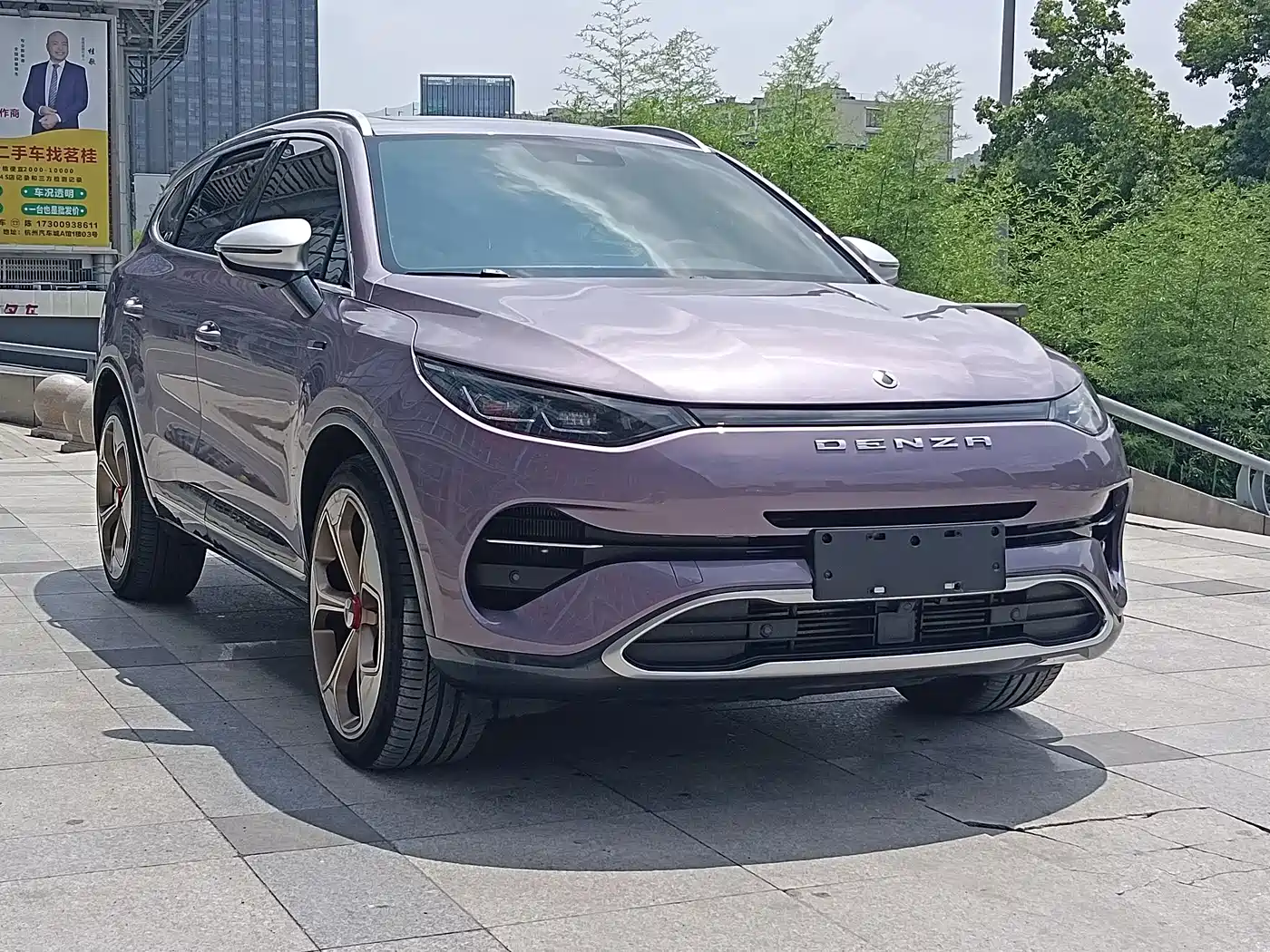 Denza X 2020 Model PHEV Flagship Edition фото 3