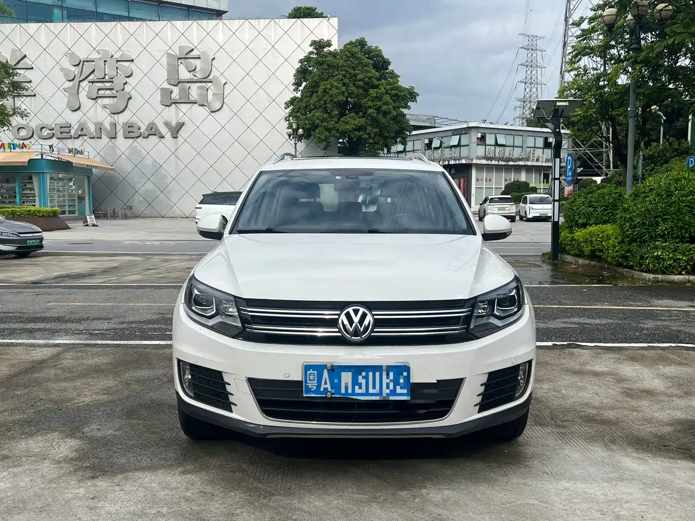 Photo 3 - Volkswagen Tiguan