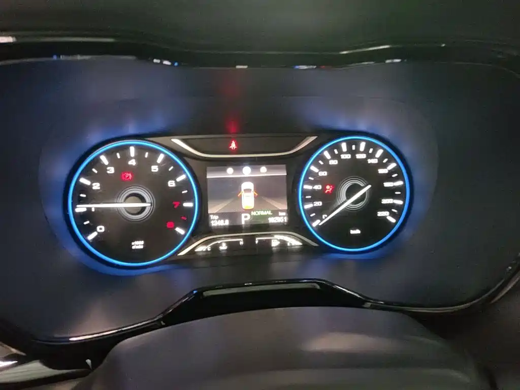 GAC Trumpchi Trumpchi GS4 2019 270T Automatic 2WD Luxury Smart Connect Edition фото 4