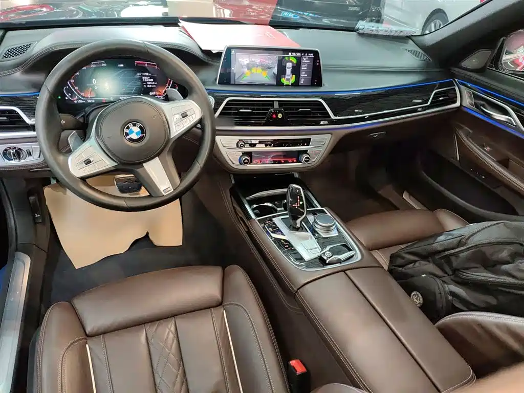 BMW 7 Series 2019 730Li M Sport Package фото 10