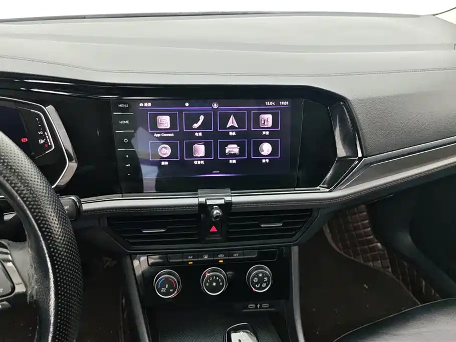 Volkswagen Sagitar 2022 280TSI DSG Surpassing Edition фото 13