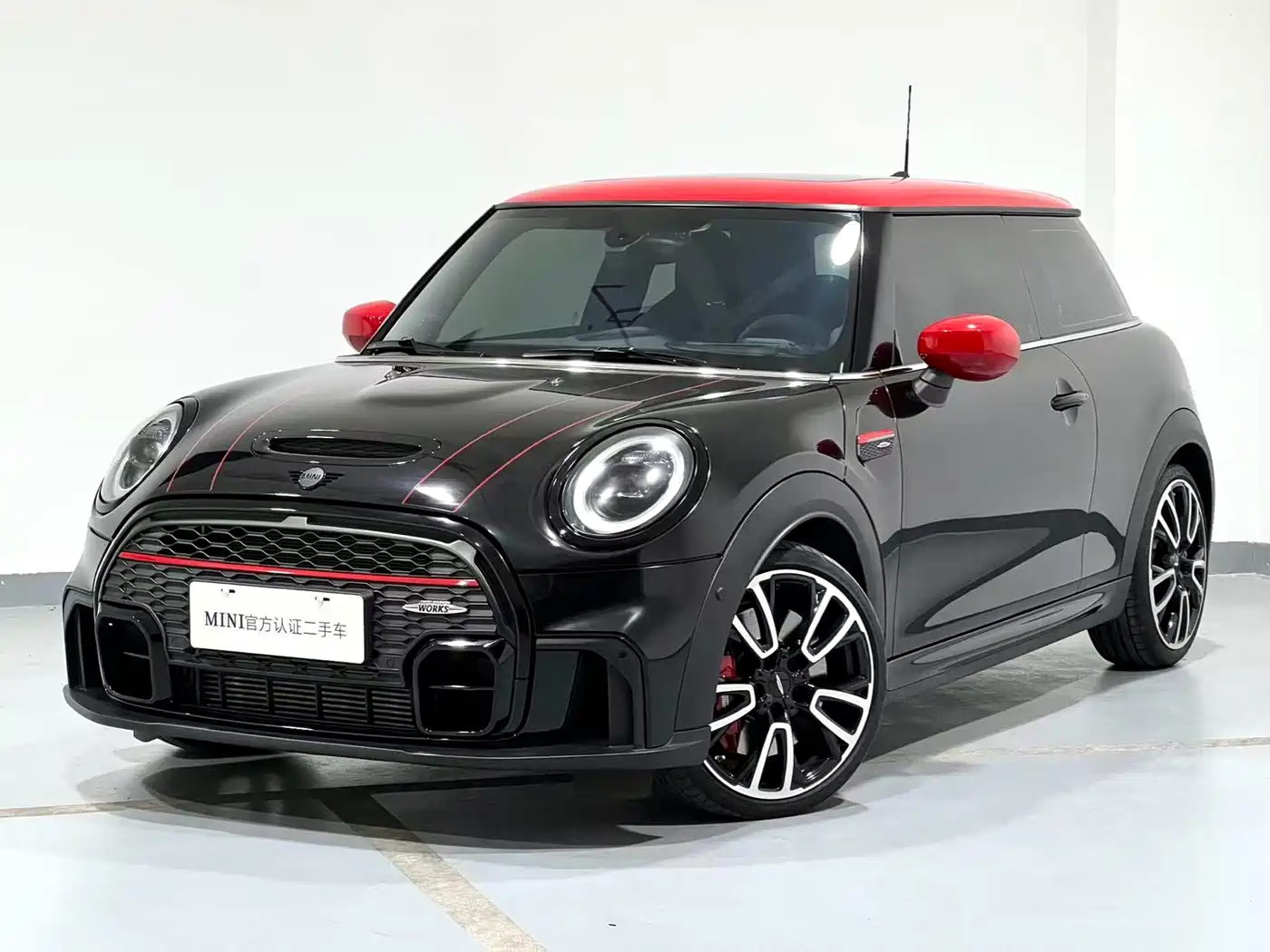 MINI JCW