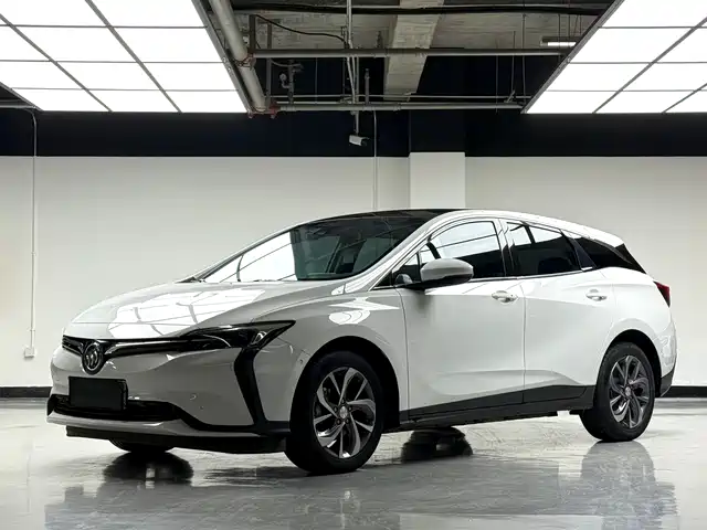 buick slightly-blue-6