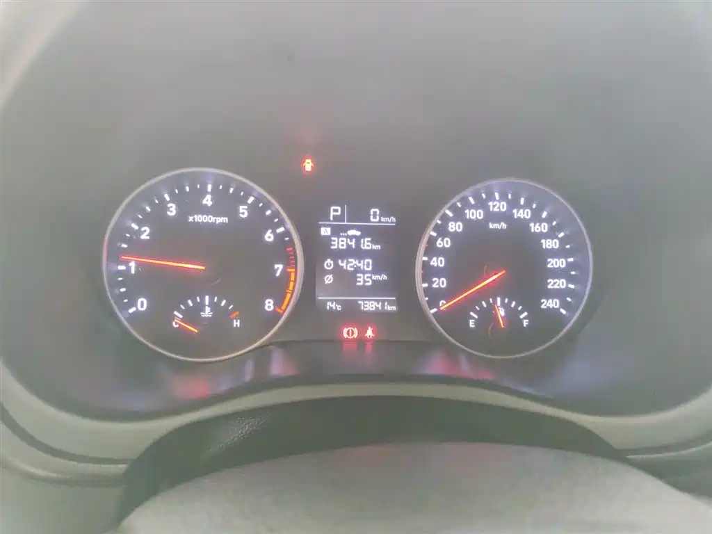 Hyundai Elantra 2020 1.6L Auto GL Pleasing Edition фото 12