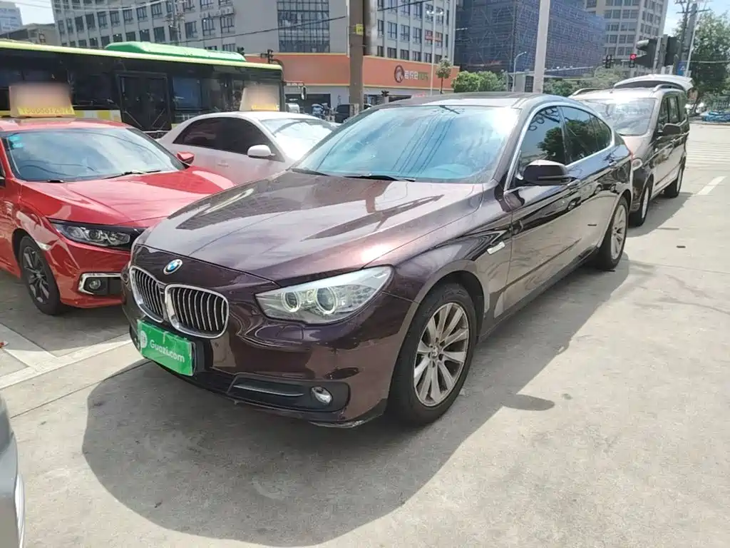 BMW 5 Series GT 2015 2014 528i Leading