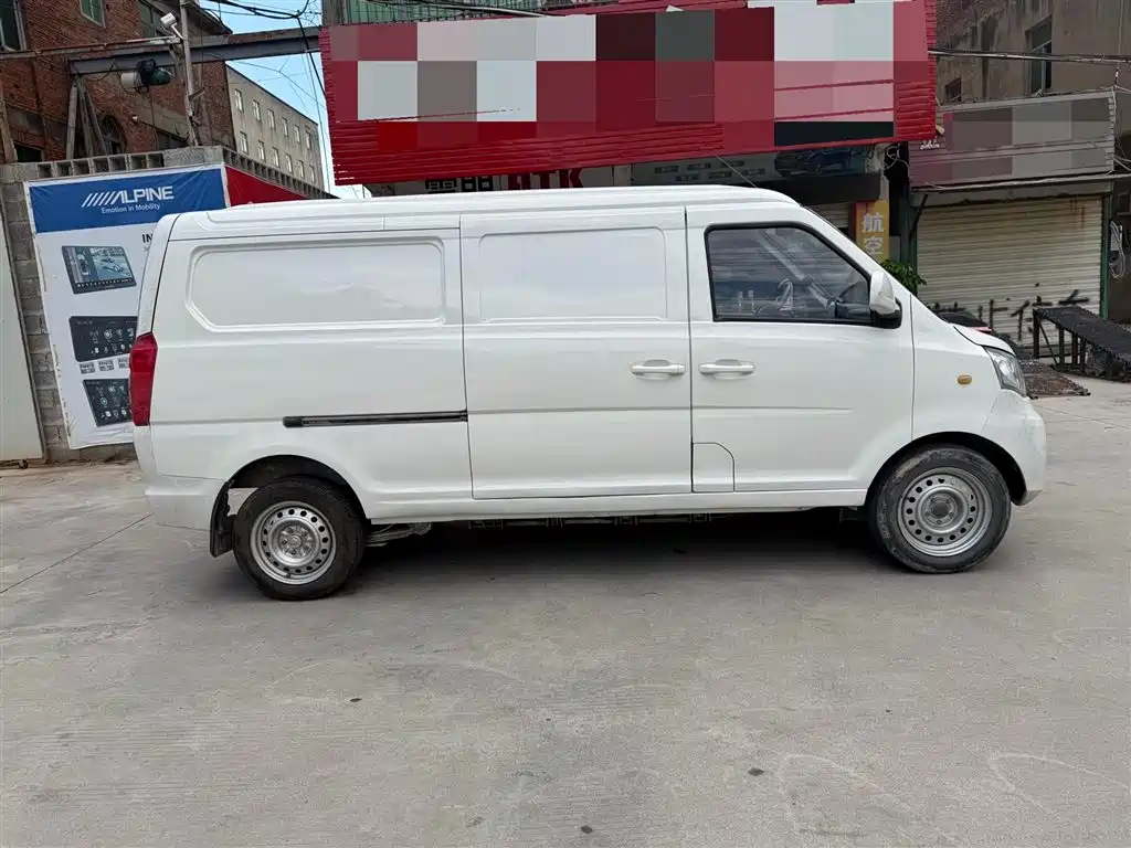 New Longma Auto Qiteng M70EV 2021 2020 M70L-EV Long Range Version