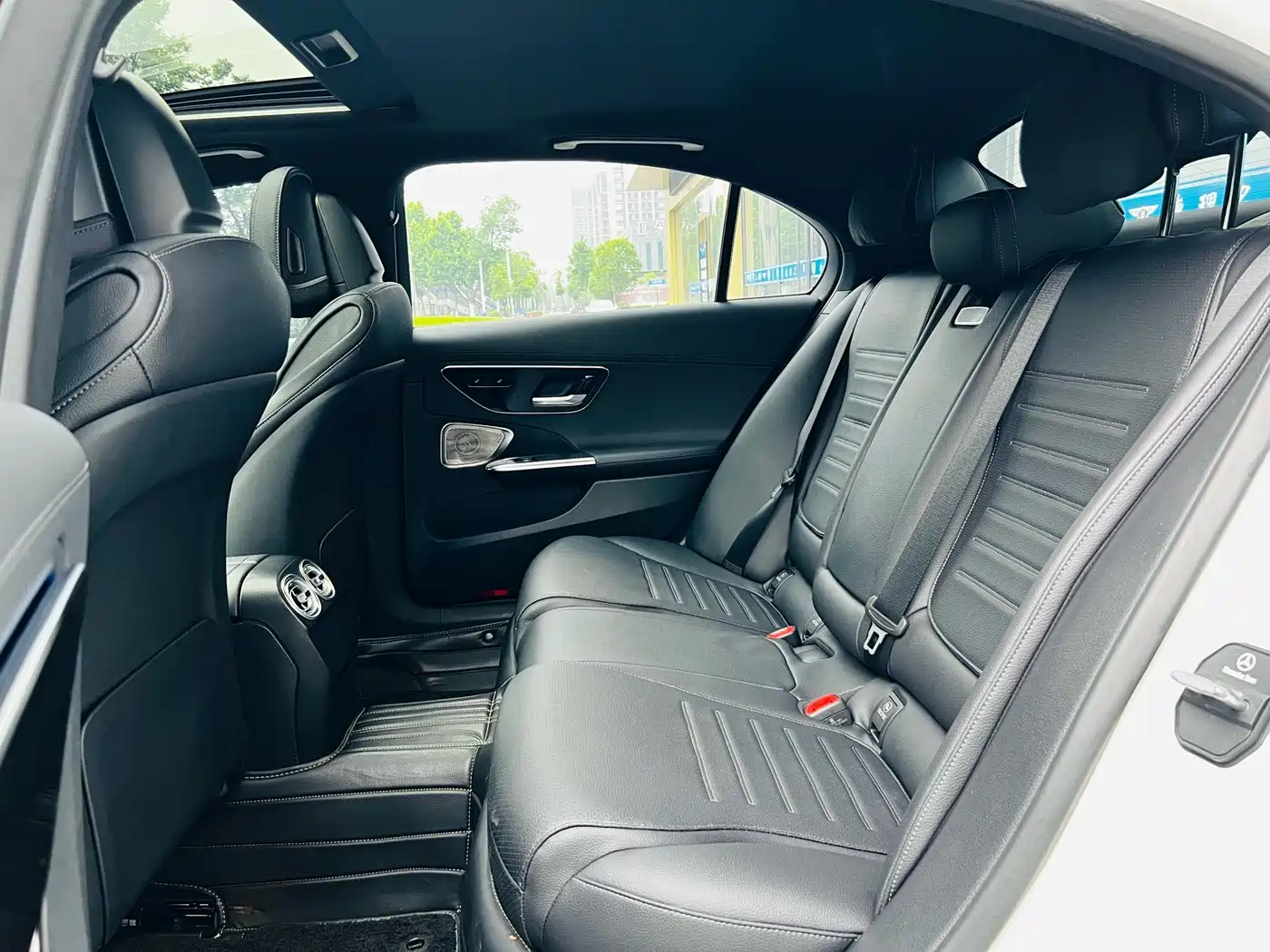 Mercedes-Benz C-Class 2022 C 200 L Sport Version фото 11