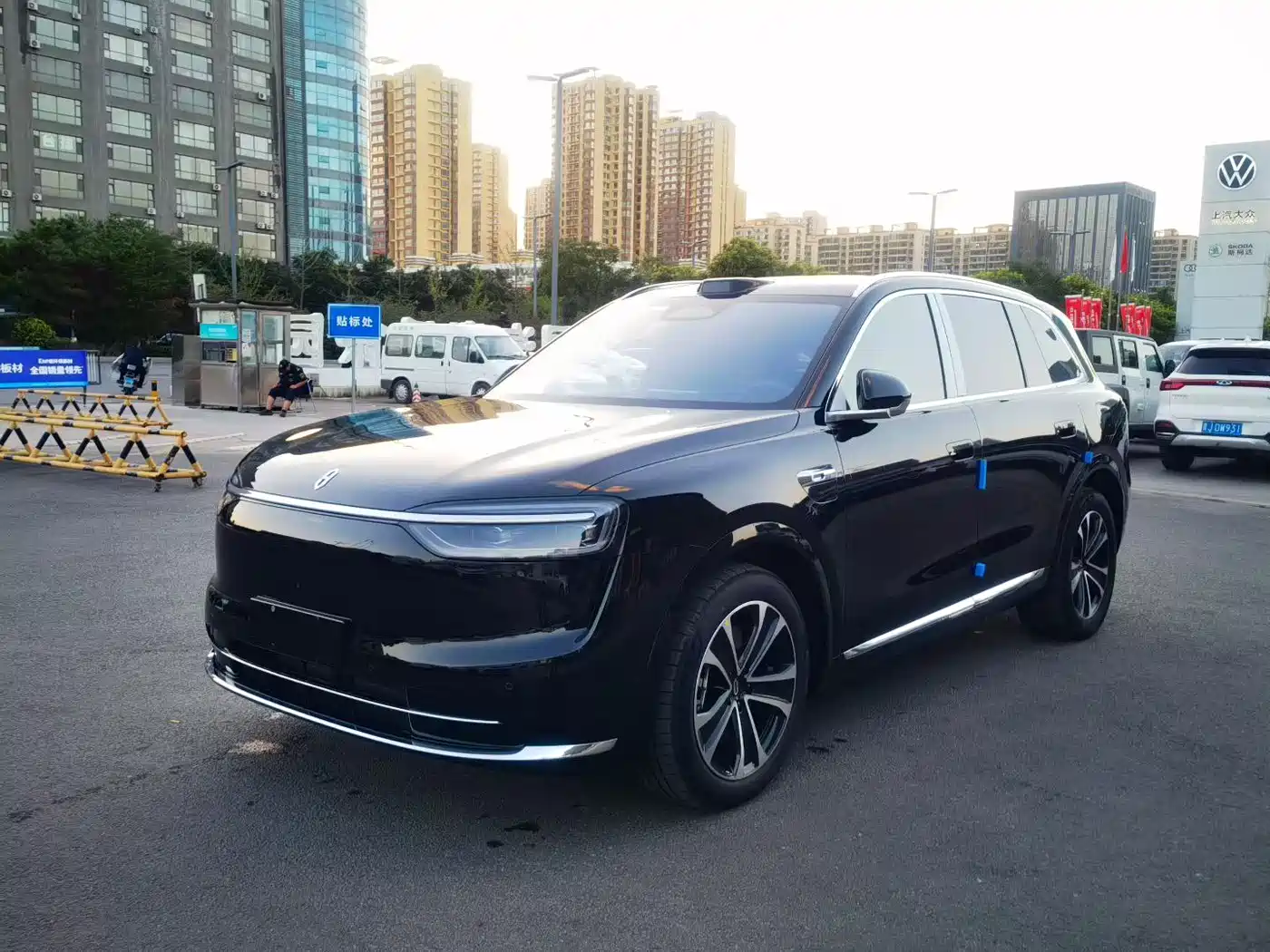 AITO Wenjie AITO M7 2026 Extended Range Max AWD 5-seater