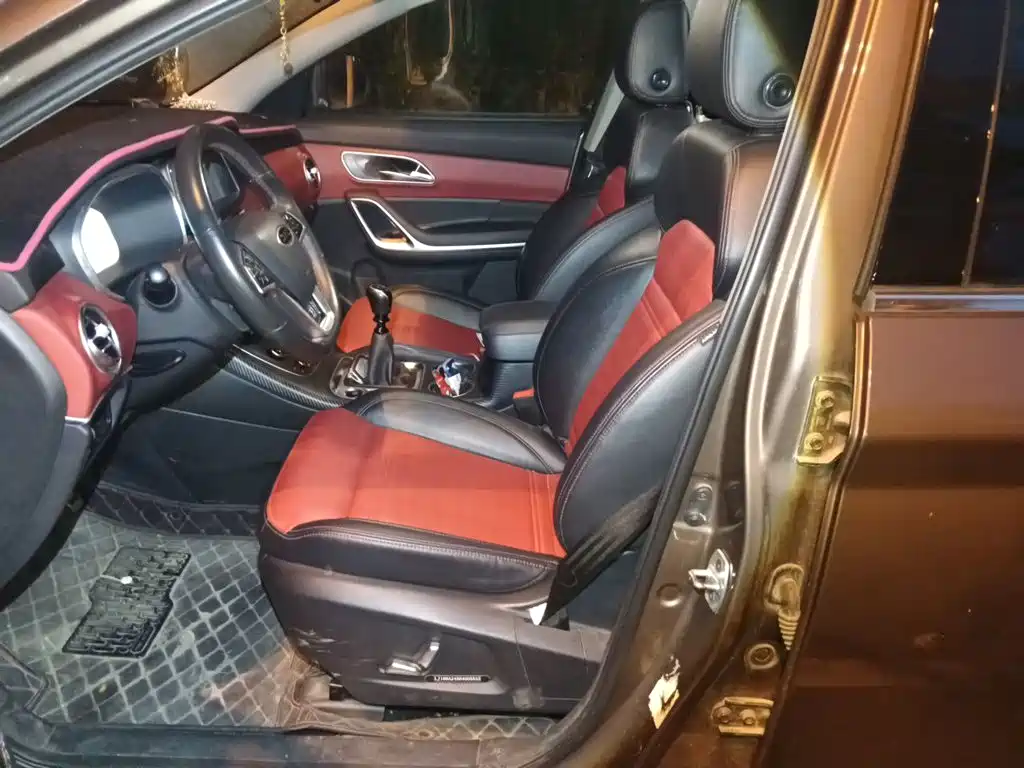 JAC Motors Refine S7 2017 2017 1.5T Manual Premium Edition