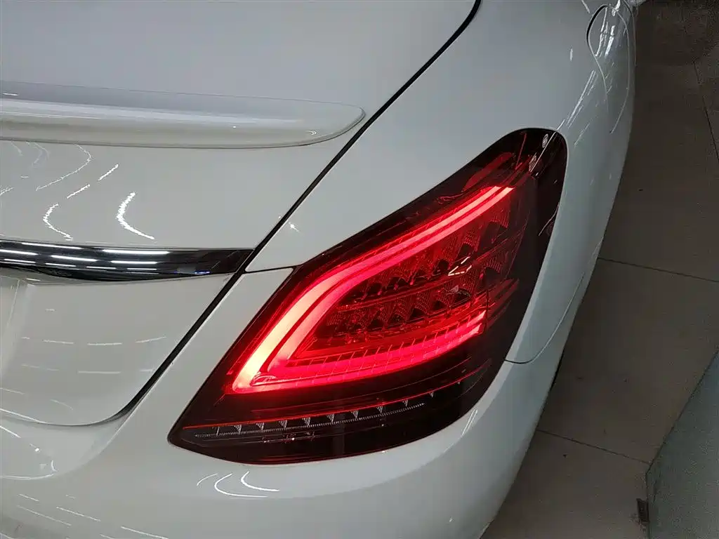 Mercedes-Benz C-Class 2019 C 260 Sport фото 24