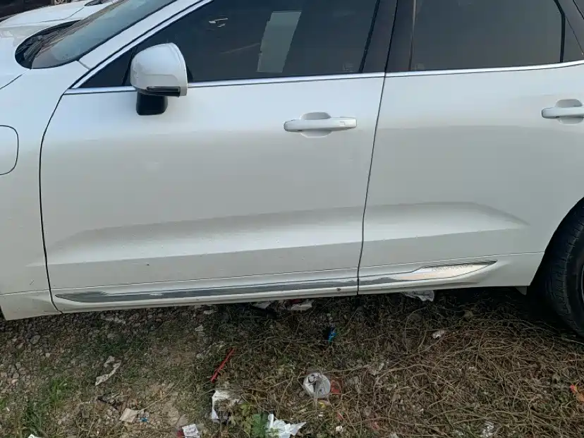 VOLVO XC60 PLUG-IN HYBRID
