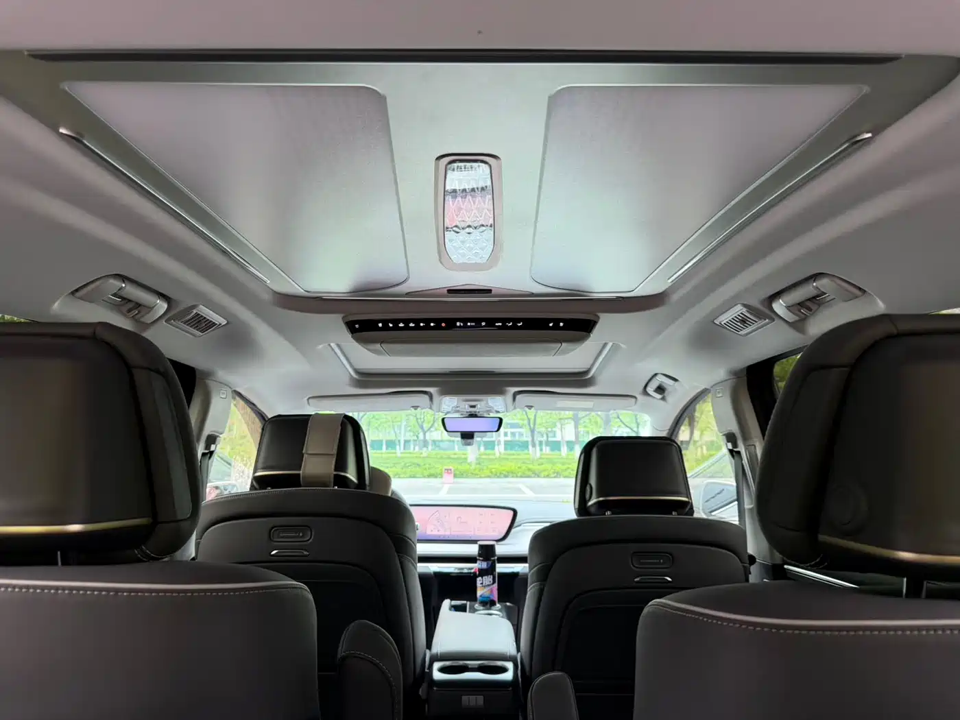 Buick GL8 New Energy 2026 Luzun Smart Luxury Avenir Edition фото 27